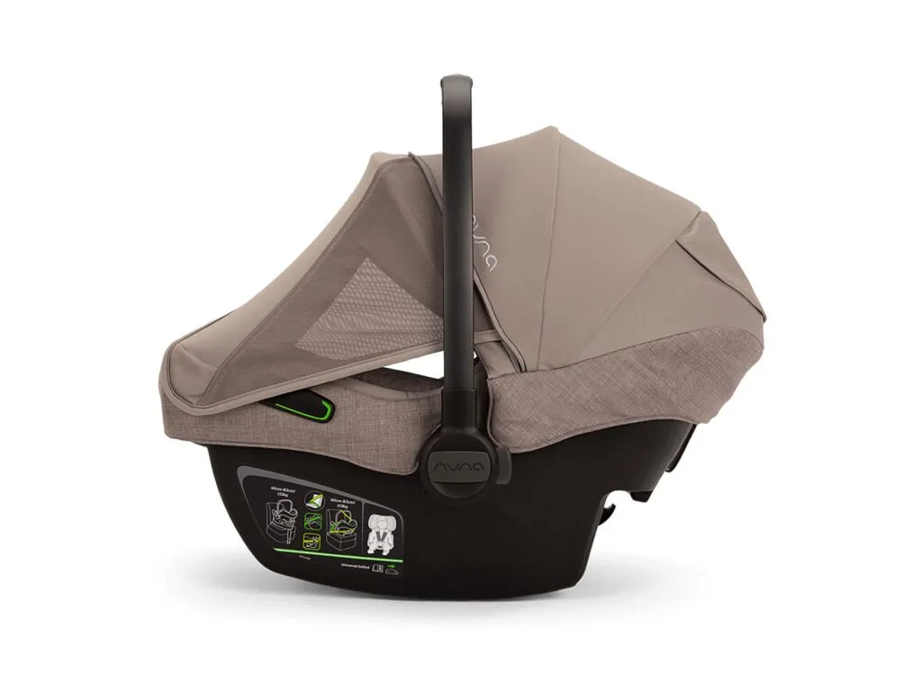 Autosedačka Nuna PIPA NEXT + otočná základňa BASE NEXT 2024 Cedar