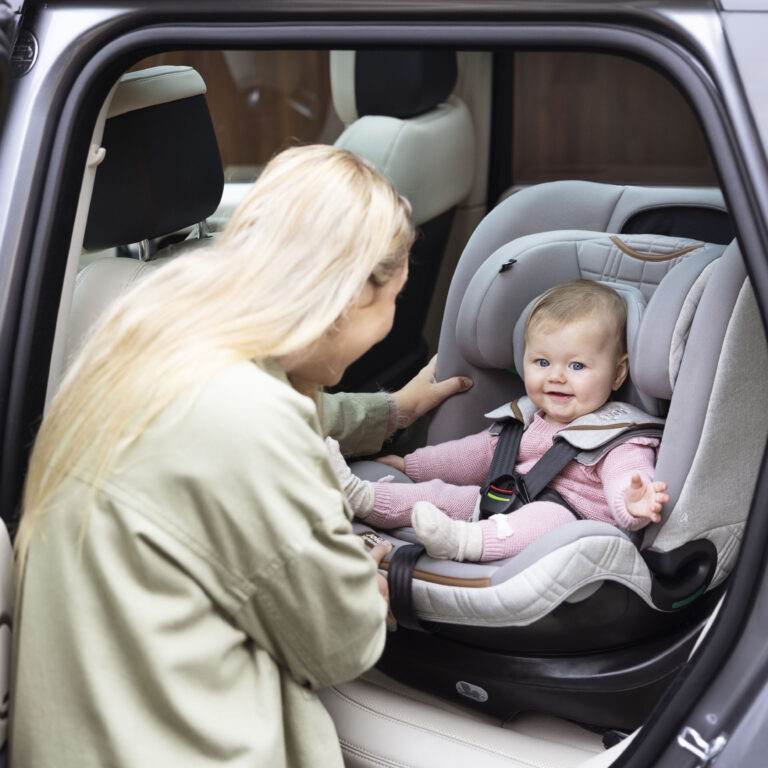 Autosedačka Joie I-SPIN™ xl carbon